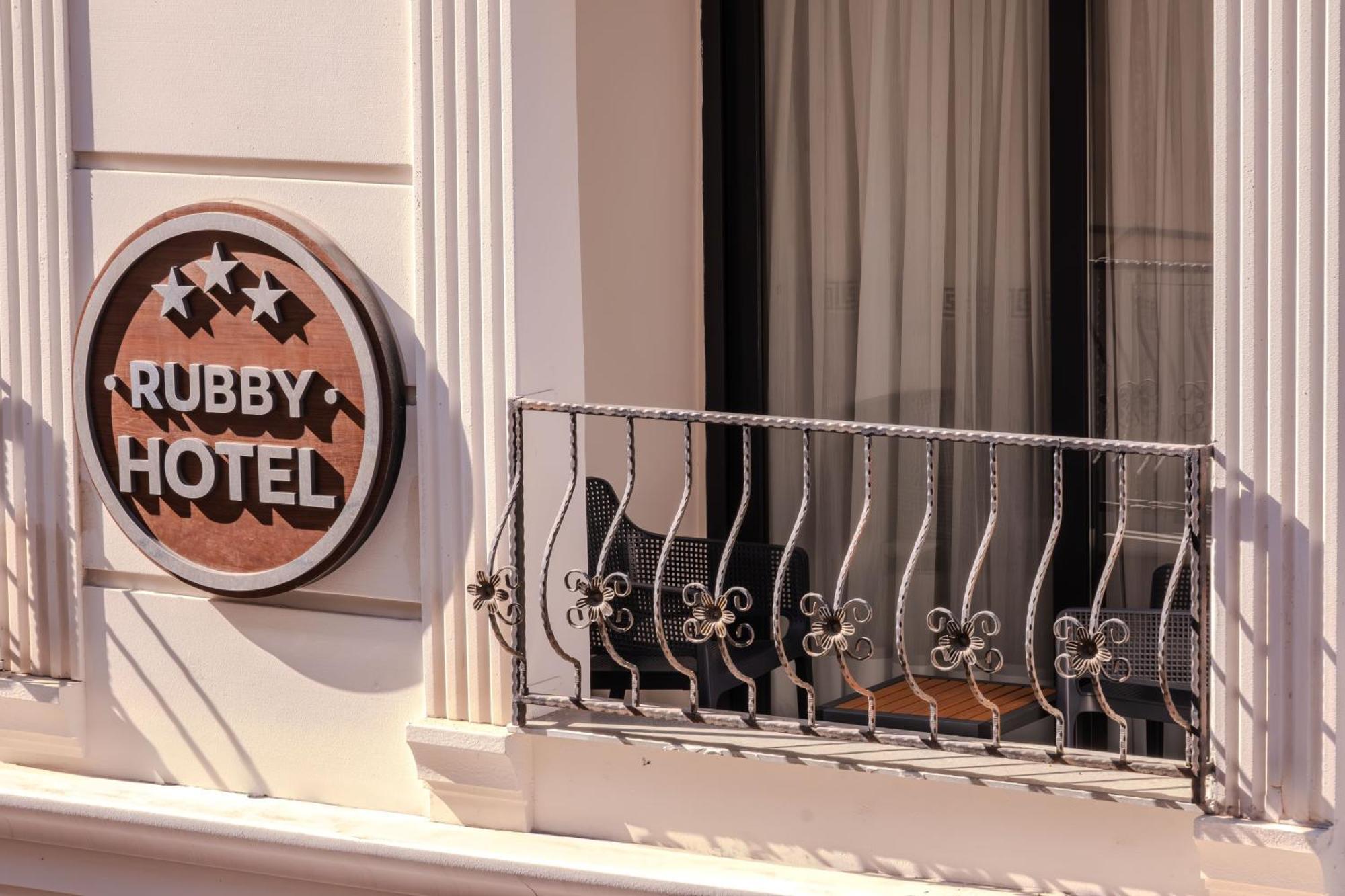 Rubby Hotel Kadikoey Estambul Exterior foto